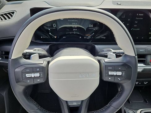 Used 2025 Kia K4 GT-Line w/ GT-Line Premium Package FWD image 20