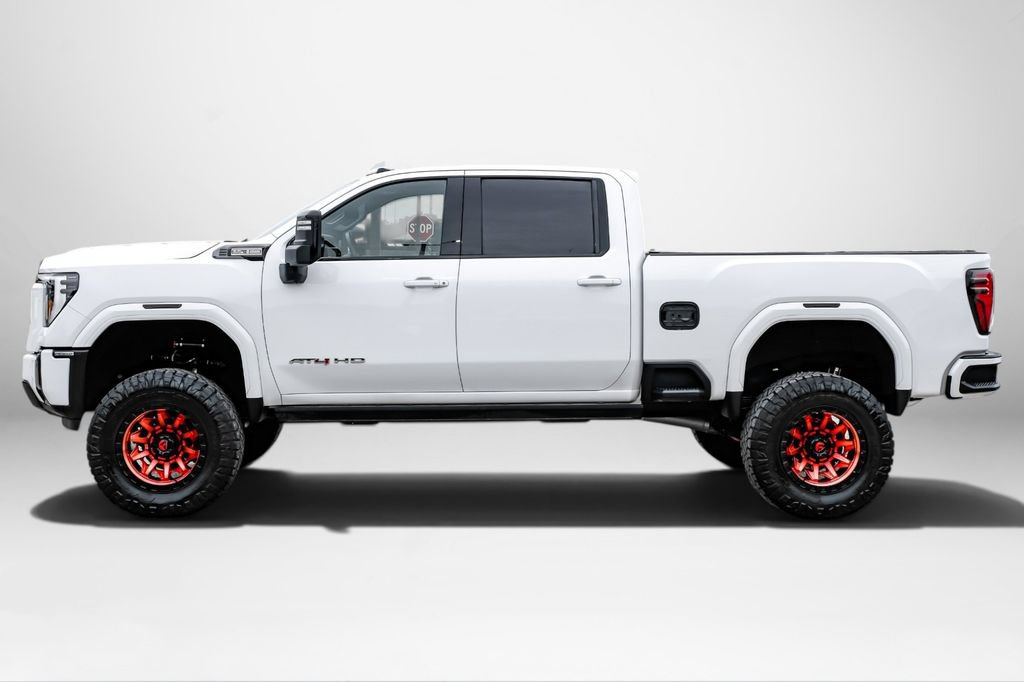 Used 2024 GMC Sierra 2500 AT4 w/ AT4 Premium Plus Package AWD/4WD image 9