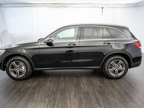 Used 2020 Mercedes-Benz GLC 300 4MATIC w/ Parking Assistance Package image 7
