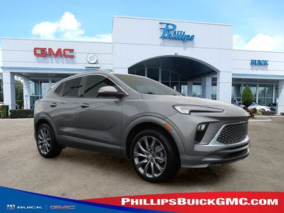 Used 2025 Buick Encore GX Avenir w/ Avenir Technology Package