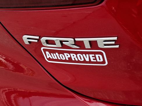 Used 2021 Kia Forte GT w/ GT2 Package FWD image 29