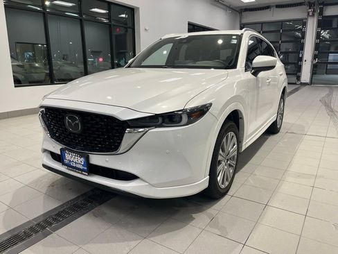Used 2023 MAZDA CX-5 Signature image 4