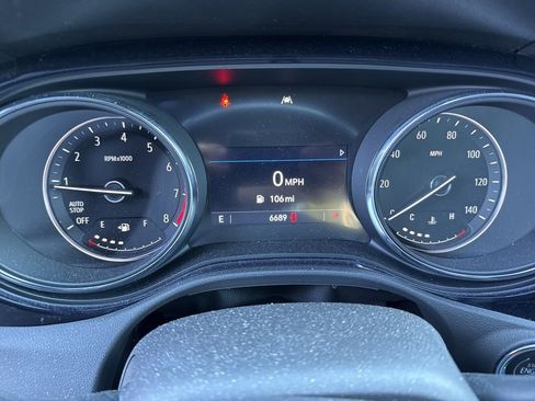 Certified 2022 Buick Encore GX Preferred w/ Cold Weather Comfort Package image 5