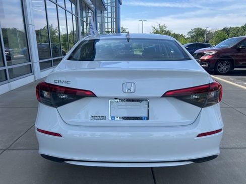 Certified 2023 Honda Civic EX image 6