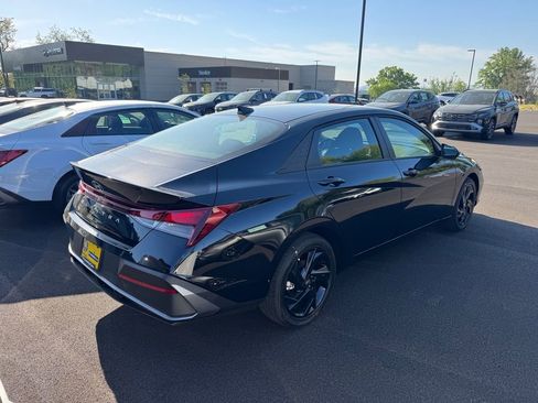 New 2026 Hyundai Elantra Sport FWD image 14