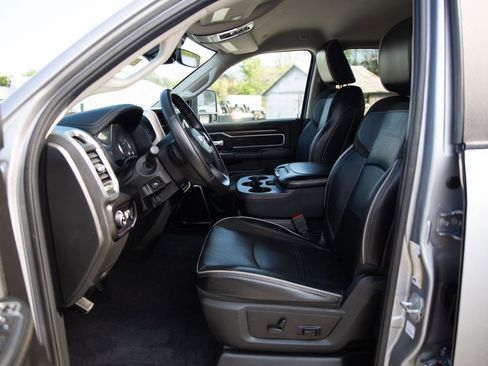 Used 2024 RAM 2500 Laramie w/ Safety Group AWD/4WD image 21