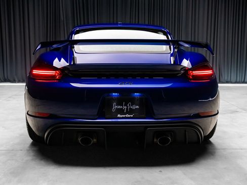 Used 2021 Porsche 718 Cayman GT4 RWD image 37