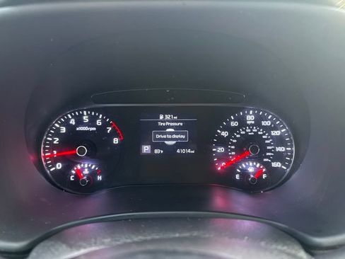 Used 2022 Kia Soul LX FWD image 9