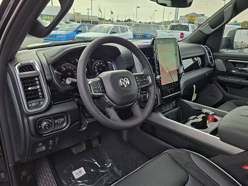 New 2026 RAM 1500 Laramie AWD/4WD image 13