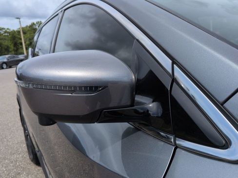 Used 2018 Nissan Murano SV w/ Premium Package FWD image 13