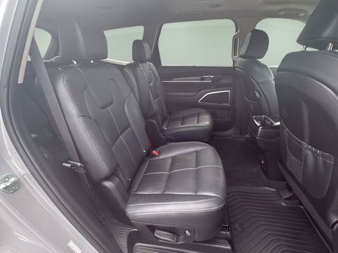 Used 2022 Kia Telluride EX w/ EX Premium Package AWD/4WD image 37