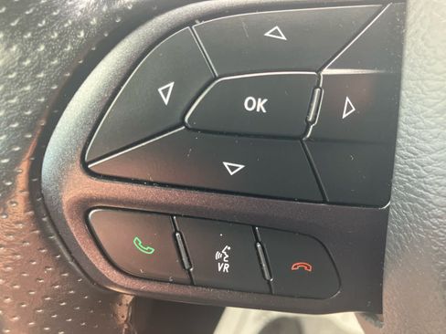 Used 2024 Dodge Durango GT AWD/4WD image 16