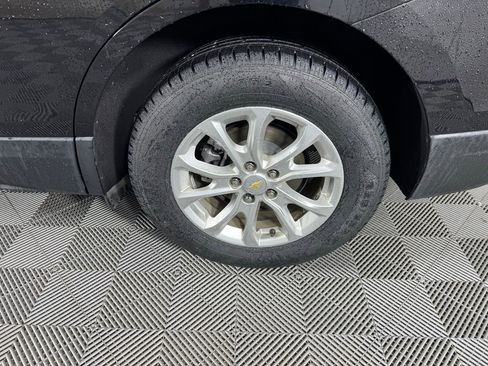 Used 2021 Chevrolet Equinox LS w/ LS Convenience Package image 33