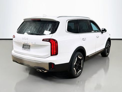 New 2025 Kia Telluride S image 7
