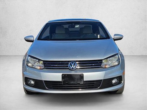 Used 2012 Volkswagen Eos Lux image 2