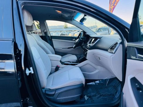 Used 2018 Hyundai Tucson SEL FWD image 13