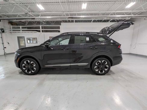 Certified 2024 Kia Sportage X-Line w/ X-Line Premium Package image 12