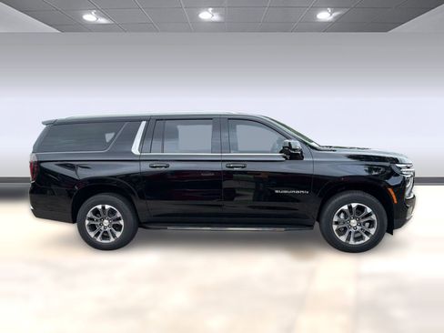New 2026 Chevrolet Suburban LS RWD image 7