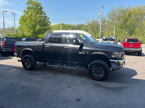 Used 2016 RAM 2500 Tradesman w/ Chrome Appearance Group AWD/4WD image 5