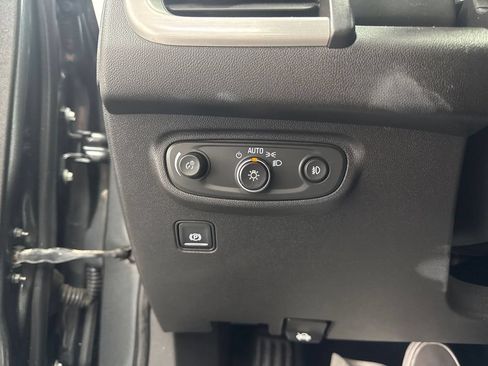 Used 2020 GMC Terrain SLT w/ Preferred Package AWD/4WD image 11