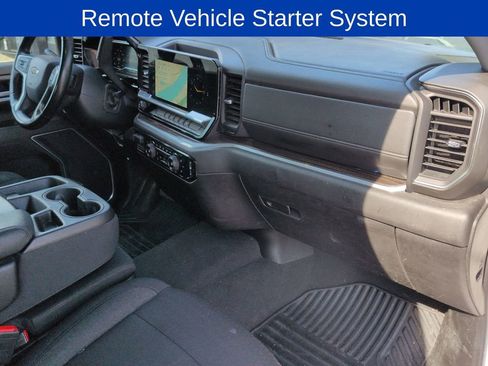 Used 2025 Chevrolet Silverado 2500 LT w/ Convenience Package image 21