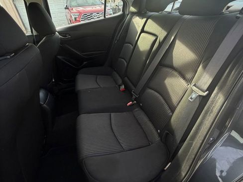 Used 2016 MAZDA MAZDA3 i Sport w/ Preferred Equipment Package image 22