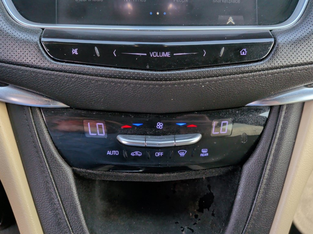 Used 2019 Cadillac XT5 FWD image 27