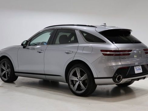 Used 2024 Genesis GV70 2.5T w/ Sport Prestige Package AWD/4WD image 6