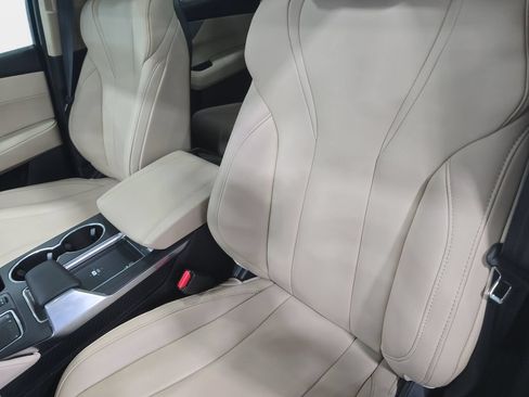 Used 2023 Acura MDX SH-AWD image 26