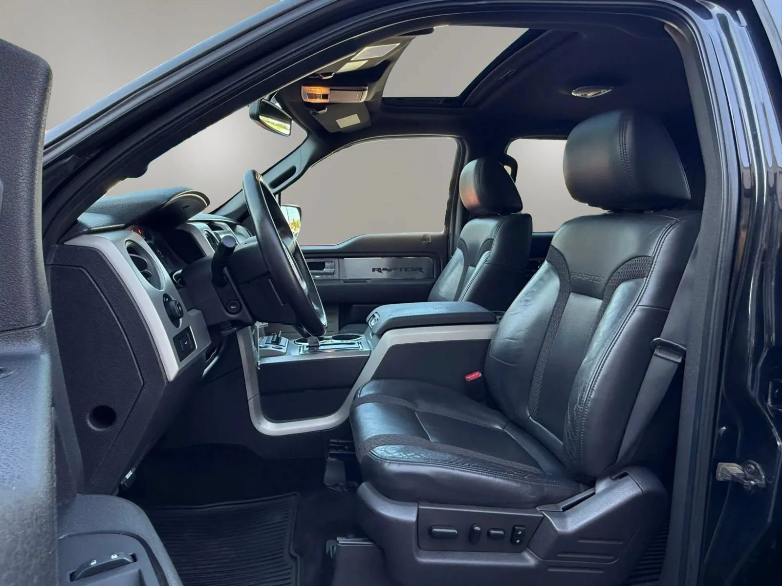 Used 2011 Ford F150 Raptor w/ Raptor Luxury Pkg AWD/4WD image 11