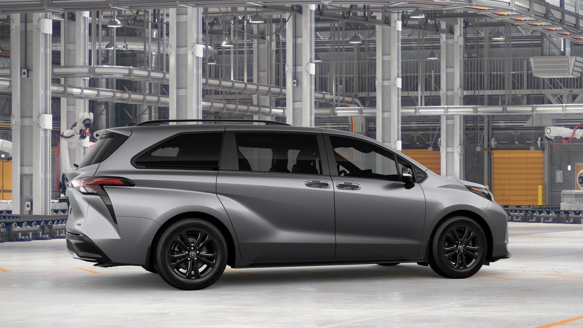 New 2026 Toyota Sienna XSE AWD/4WD image 13