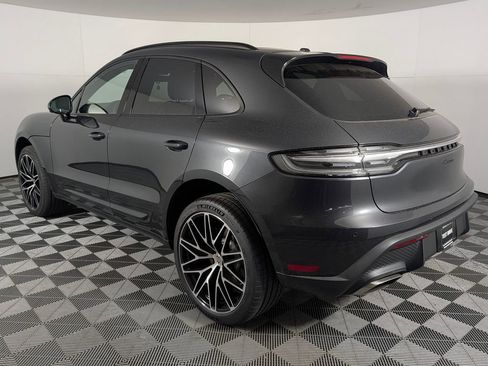 New 2026 Porsche Macan image 3