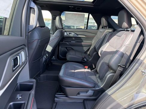 New 2026 Ford Explorer ST AWD/4WD image 25