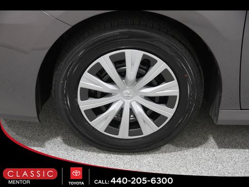 Certified 2023 Toyota Camry LE FWD image 22