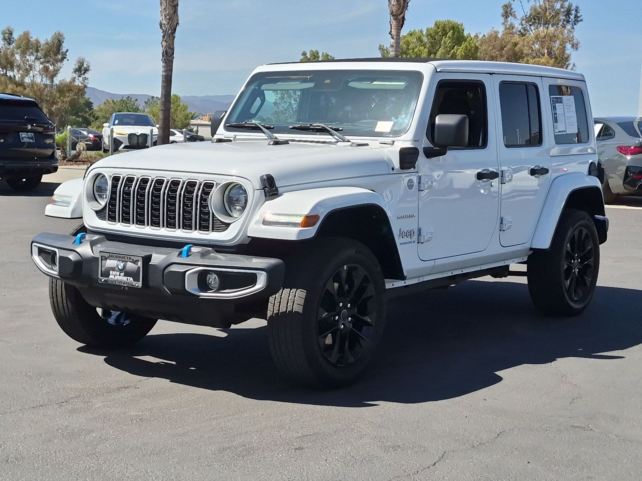 Used 2024 Jeep Wrangler Unlimited Sahara w/ Safety Group AWD/4WD image 5