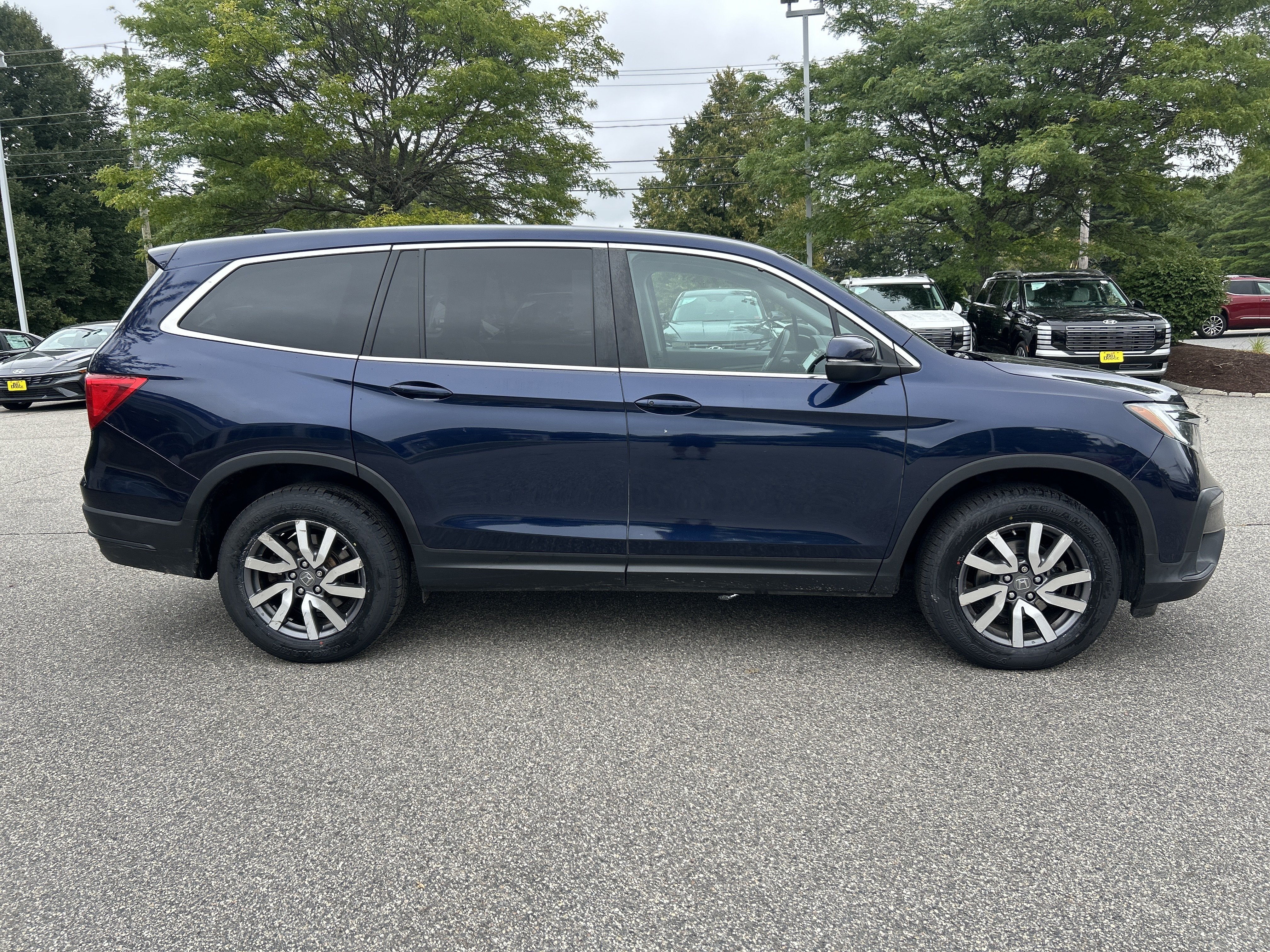 Used 2019 Honda Pilot EX image 4