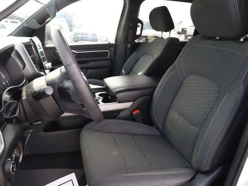 Used 2025 RAM 1500 Big Horn AWD/4WD image 16