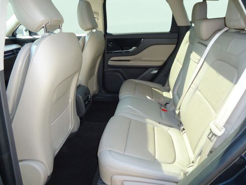 Used 2021 Lincoln Corsair Reserve w/ Equipment Group 201A image 30