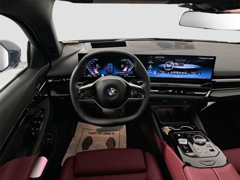 New 2026 BMW 530i xDrive w/ Premium Package AWD/4WD image 25