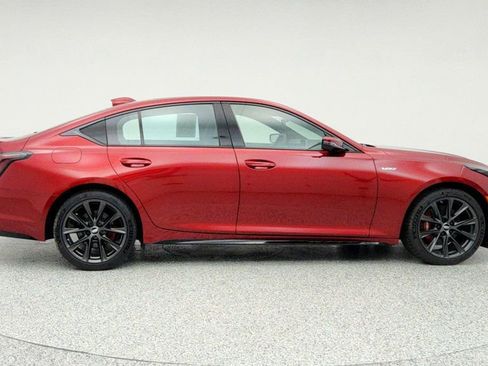 Used 2025 Cadillac CT5 V image 4