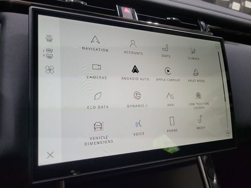 New 2026 Land Rover Range Rover Velar Dynamic SE image 31