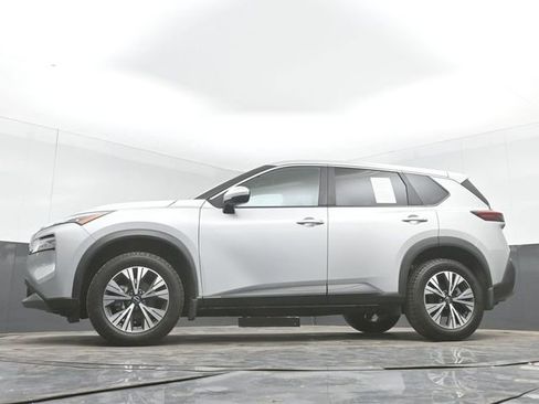 Used 2022 Nissan Rogue SV FWD image 43