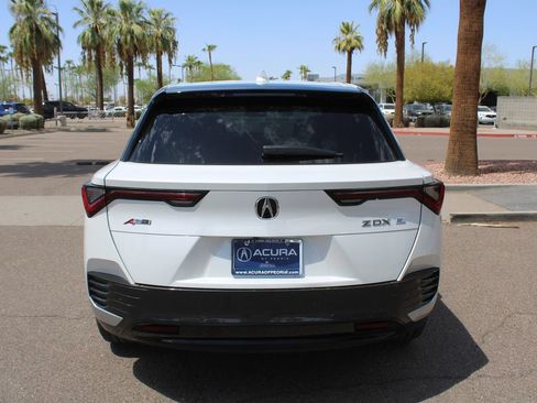 Used 2024 Acura ZDX A-Spec RWD image 5
