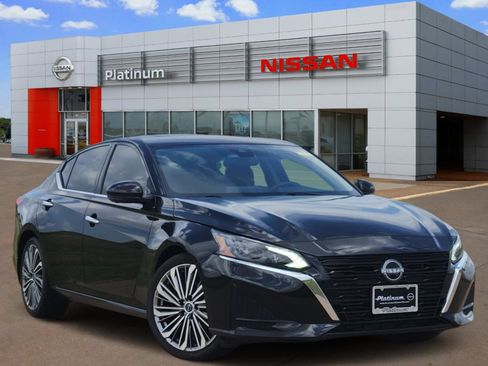 Certified 2025 Nissan Altima 2.5 SL FWD image 1