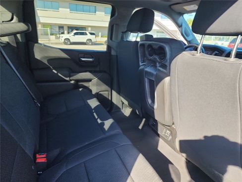 Used 2019 Chevrolet Silverado 1500 Custom w/ Custom Value Package image 25