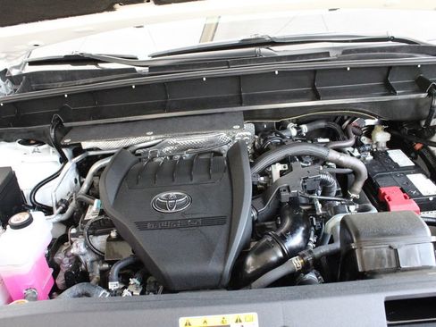 Certified 2026 Toyota Highlander Platinum AWD/4WD image 69