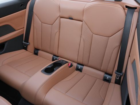 Certified 2023 BMW 430i Convertible w/ Premium Package image 38