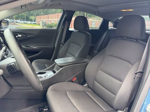 Used 2024 Chevrolet Malibu LT FWD image 11