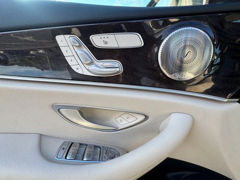 Used 2023 Mercedes-Benz E 450 4MATIC Sedan image 22