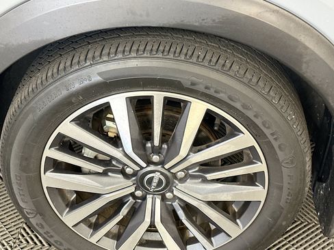 Used 2024 Nissan Kicks SV FWD image 34